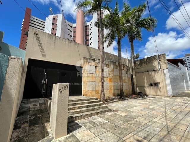 Caio Fernandes Imobiliária - Ponto comercial para clínica ou escritório em  Lagoa Nova
