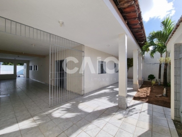 Casa Duplex em Cidade Satelite - Foto
