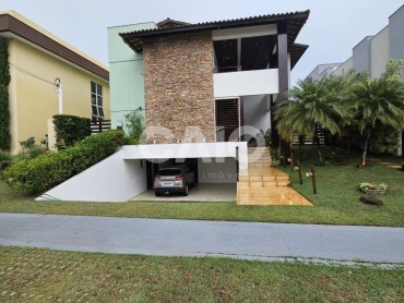 Casa de alto padrão no condomínio Alphaville - Foto